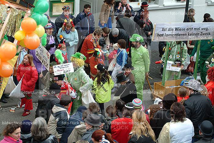 2004 Karnevalsumzug - Veilchendienstag Sinzig: KRVLSN-006529