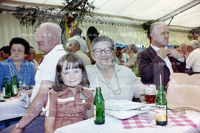 1978 Kirmes - Dienstag im Zelt Sinzig Jahnstraße: KRDNZLSNJH-006940