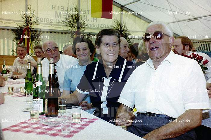 1978 Kirmes - Dienstag im Zelt Sinzig Jahnstraße: KRDNZLSNJH-006945