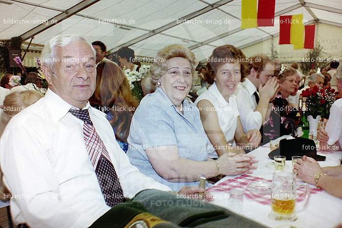 1978 Kirmes - Dienstag im Zelt Sinzig Jahnstraße: KRDNZLSNJH-006949