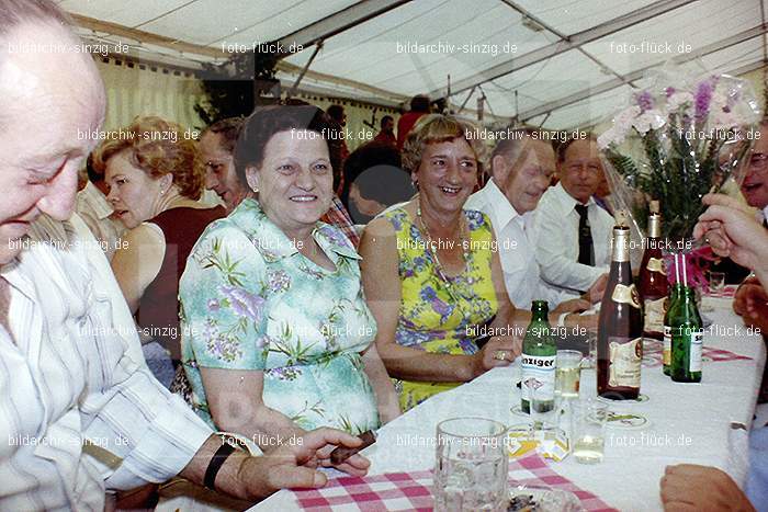 1978 Kirmes - Dienstag im Zelt Sinzig Jahnstraße: KRDNZLSNJH-006962