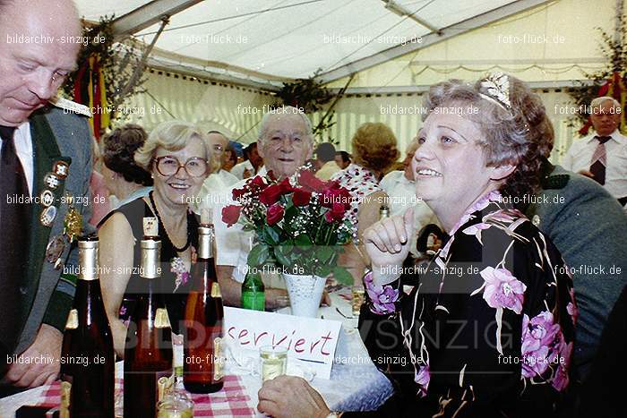 1978 Kirmes - Dienstag im Zelt Sinzig Jahnstraße: KRDNZLSNJH-006976