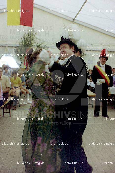 1978 Kirmes - Dienstag im Zelt Sinzig Jahnstraße: KRDNZLSNJH-006984