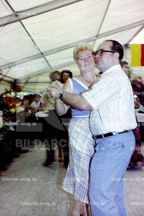 1978 Kirmes - Dienstag im Zelt Sinzig Jahnstraße: KRDNZLSNJH-007005