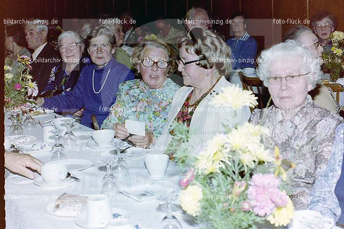 1980 Seniorenfeier im Helenensaal Sinzig: LTHLSN-007087