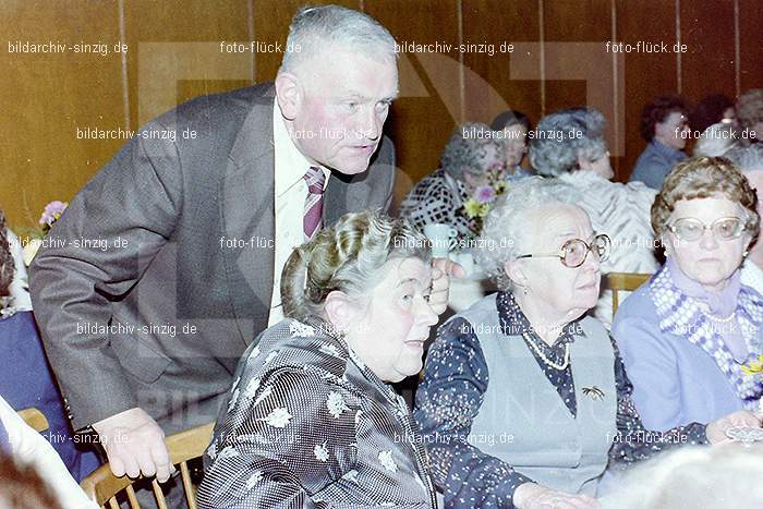 1980 Seniorenfeier im Helenensaal Sinzig: LTHLSN-007099