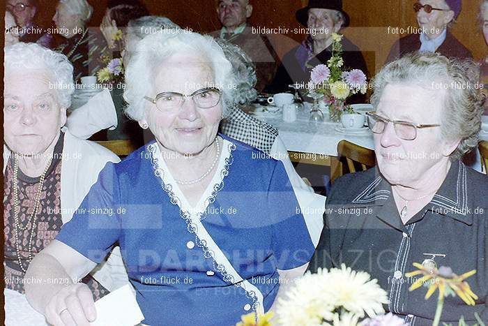 1980 Seniorenfeier im Helenensaal Sinzig: LTHLSN-007103