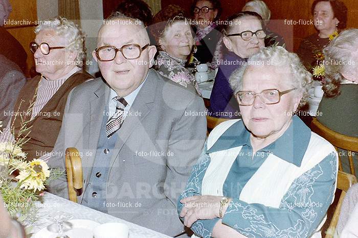 1980 Seniorenfeier im Helenensaal Sinzig: LTHLSN-007105