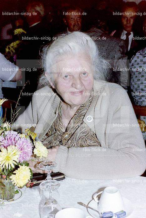 1980 Seniorenfeier im Helenensaal Sinzig: LTHLSN-007106