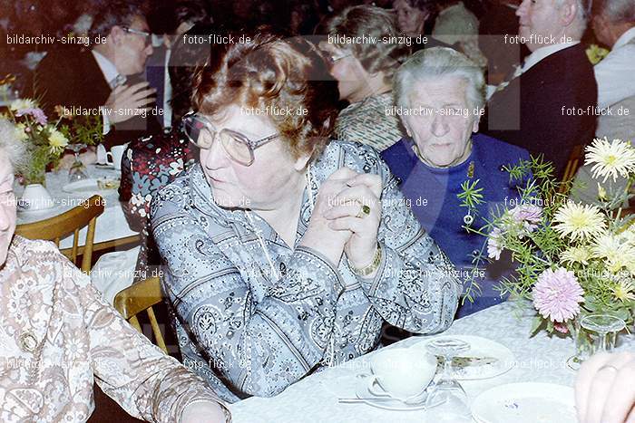 1980 Seniorenfeier im Helenensaal Sinzig: LTHLSN-007110