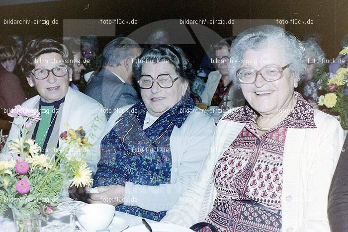 1980 Seniorenfeier im Helenensaal Sinzig: LTHLSN-007119