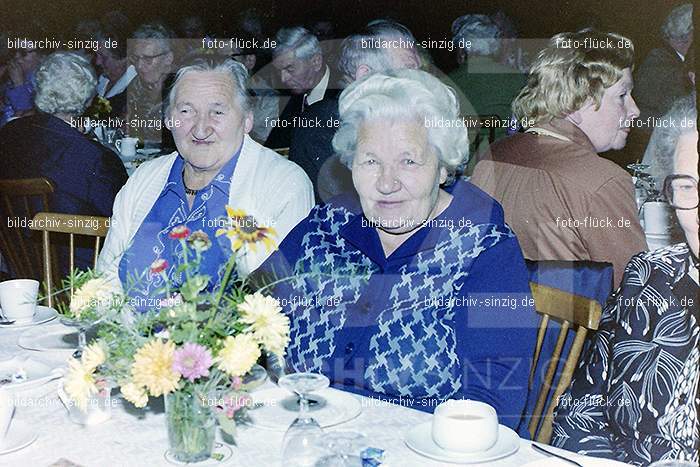 1980 Seniorenfeier im Helenensaal Sinzig: LTHLSN-007130