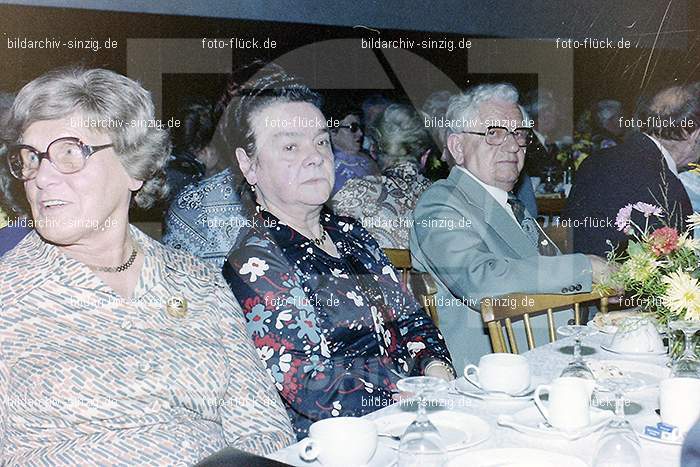 1980 Seniorenfeier im Helenensaal Sinzig: LTHLSN-007133