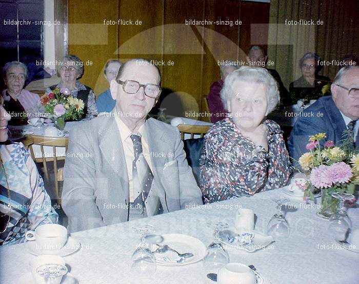 1980 Seniorenfeier im Helenensaal Sinzig: LTHLSN-007181