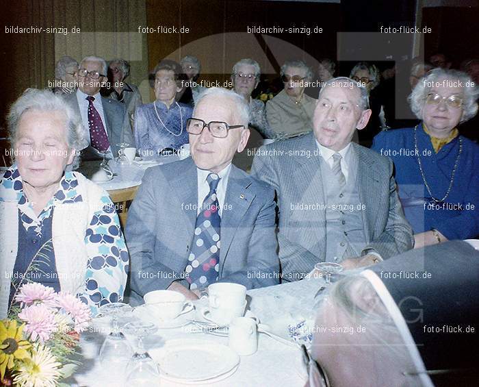 1980 Seniorenfeier im Helenensaal Sinzig: LTHLSN-007237