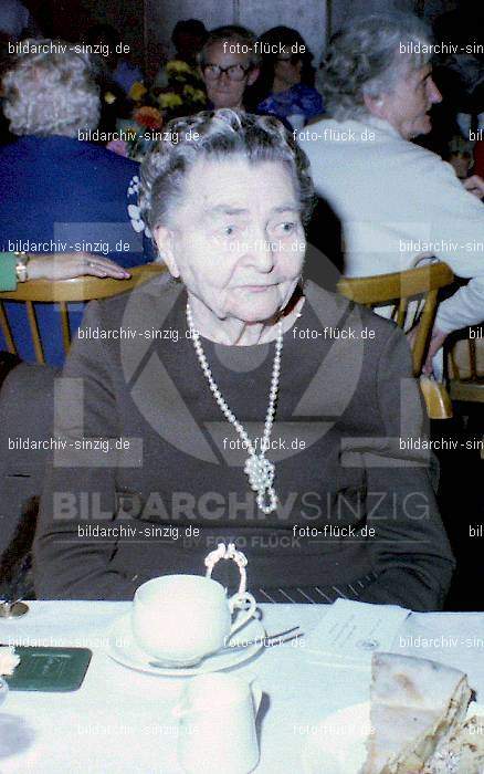 1980 Seniorenfeier im Helenensaal Sinzig: LTHLSN-007240