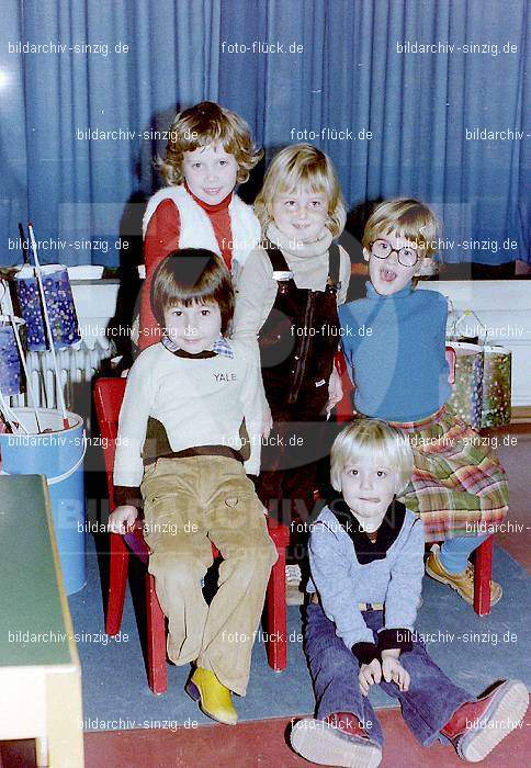 1979 St. Martin Feier im Kath. Kindergarten St. Peter Sinzig: STMRFRKTKNSTPTSN-007287