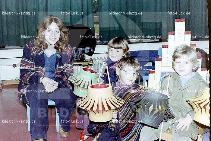 1979 St. Martin Feier im Kath. Kindergarten St. Peter Sinzig: STMRFRKTKNSTPTSN-007345