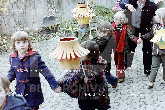 1979 St. Martin Feier im Kath. Kindergarten St. Peter Sinzig: STMRFRKTKNSTPTSN-007374