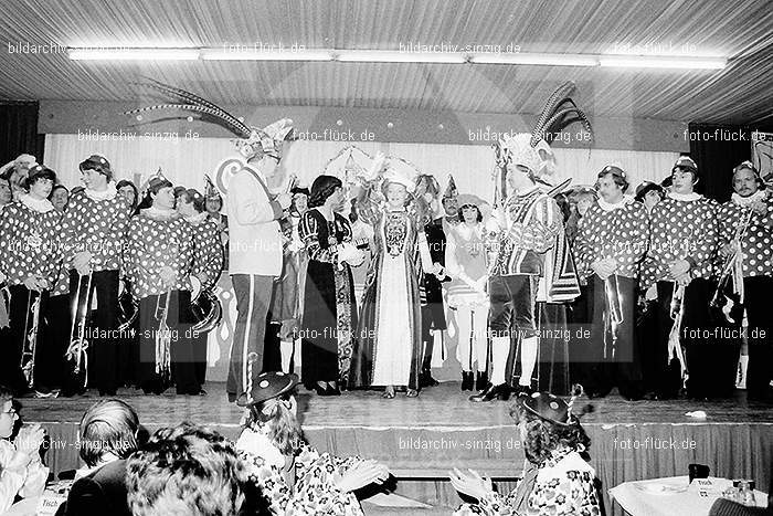 1980 Karnevals-Sitzung im Helenensaal Sinzig: KRSTHLSN-007395