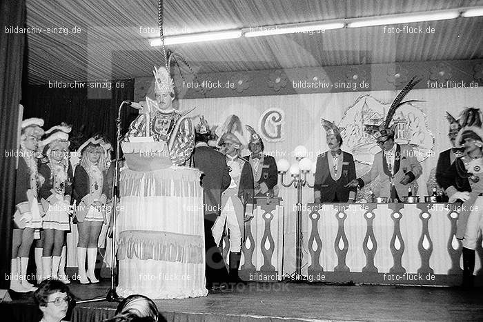1980 Karnevals-Sitzung im Helenensaal Sinzig: KRSTHLSN-007404