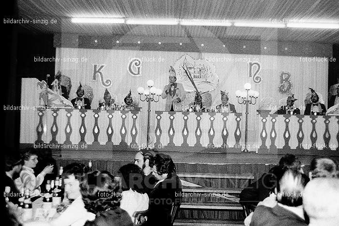 1980 Karnevals-Sitzung im Helenensaal Sinzig: KRSTHLSN-007434