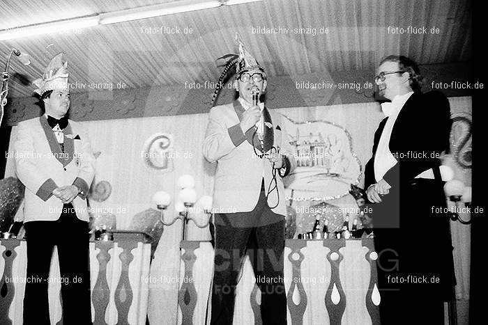 1980 Karnevals-Sitzung im Helenensaal Sinzig: KRSTHLSN-007437