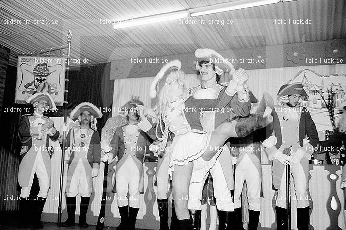 1980 Karnevals-Sitzung im Helenensaal Sinzig: KRSTHLSN-007449
