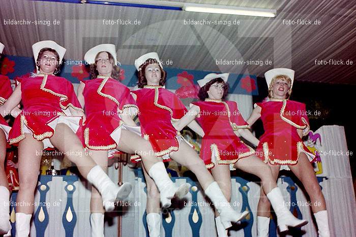 1980 Karnevals-Sitzung im Helenensaal Sinzig: KRSTHLSN-007458