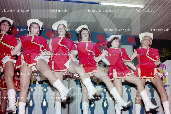 1980 Karnevals-Sitzung im Helenensaal Sinzig: KRSTHLSN-007493