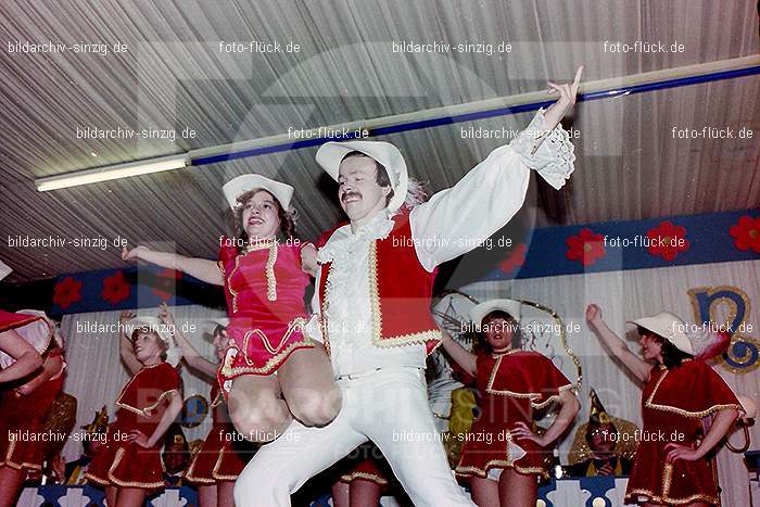 1980 Karnevals-Sitzung im Helenensaal Sinzig: KRSTHLSN-007502