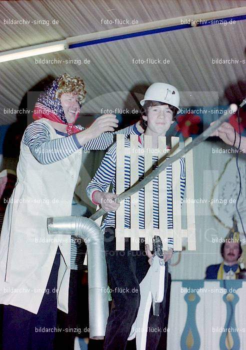 1980 Karnevals-Sitzung im Helenensaal Sinzig: KRSTHLSN-007503