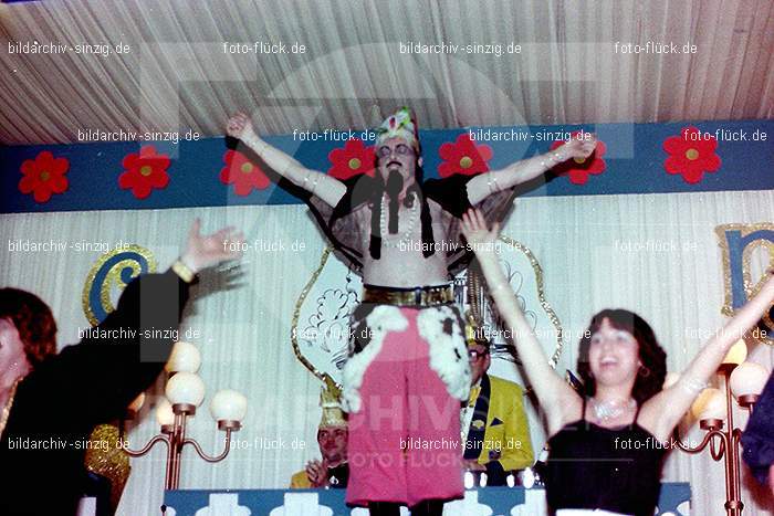 1980 Karnevals-Sitzung im Helenensaal Sinzig: KRSTHLSN-007522