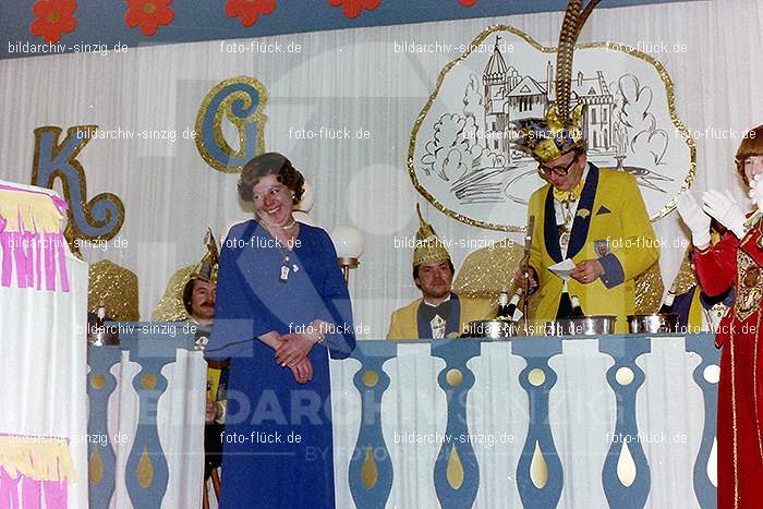 1980 Karnevals-Sitzung im Helenensaal Sinzig: KRSTHLSN-007526