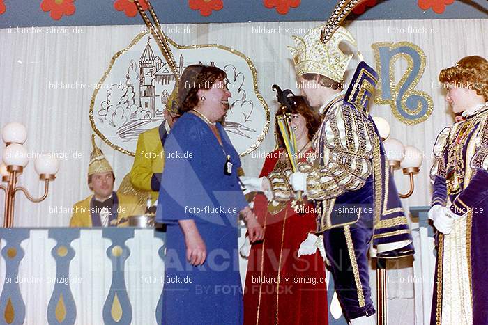 1980 Karnevals-Sitzung im Helenensaal Sinzig: KRSTHLSN-007527