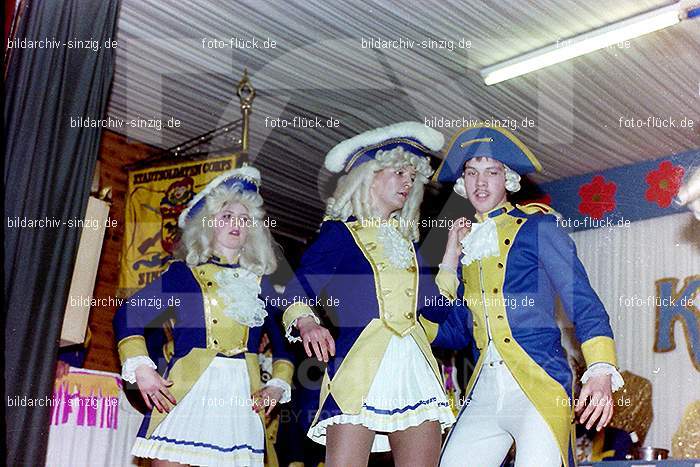 1980 Karnevals-Sitzung im Helenensaal Sinzig: KRSTHLSN-007529