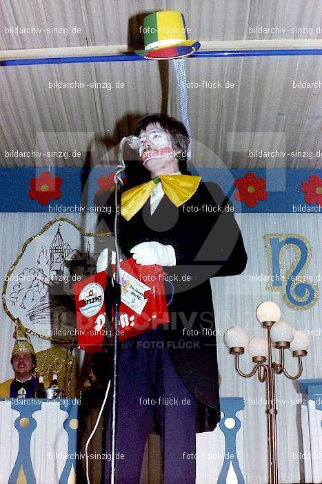 1980 Karnevals-Sitzung im Helenensaal Sinzig: KRSTHLSN-007536