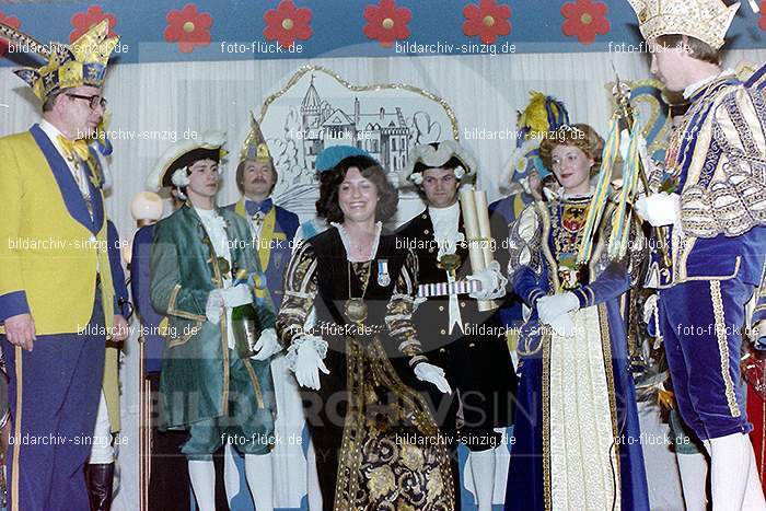 1980 Karnevals-Sitzung im Helenensaal Sinzig: KRSTHLSN-007540