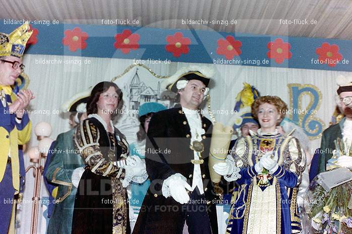 1980 Karnevals-Sitzung im Helenensaal Sinzig: KRSTHLSN-007544