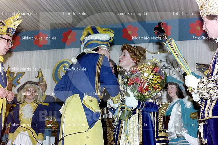 1980 Karnevals-Sitzung im Helenensaal Sinzig: KRSTHLSN-007546