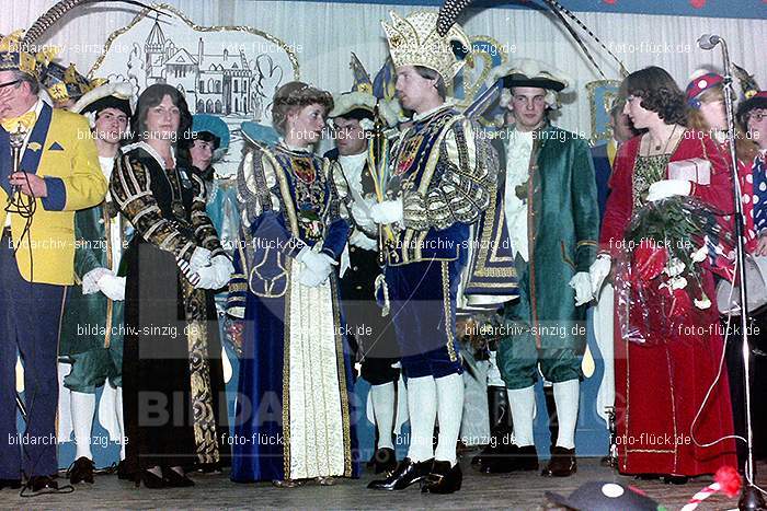 1980 Karnevals-Sitzung im Helenensaal Sinzig: KRSTHLSN-007548