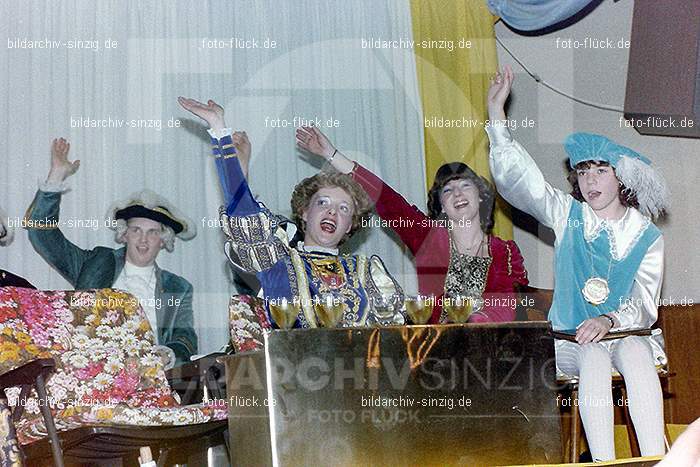 1980 Karnevals-Sitzung im Helenensaal Sinzig: KRSTHLSN-007553
