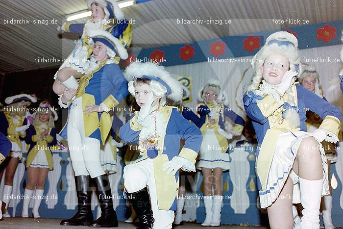 1980 Karnevals-Sitzung im Helenensaal Sinzig: KRSTHLSN-007556