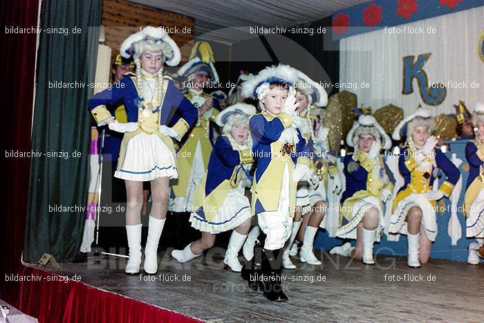 1980 Karnevals-Sitzung im Helenensaal Sinzig: KRSTHLSN-007557