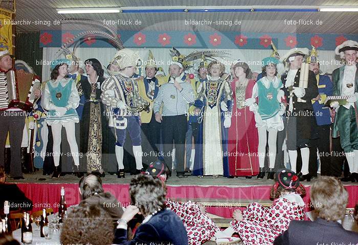 1980 Karnevals-Sitzung im Helenensaal Sinzig: KRSTHLSN-007573