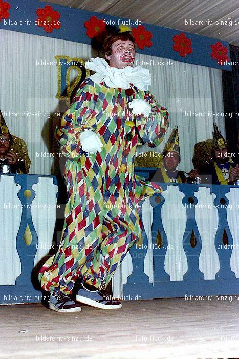 1980 Karnevals-Sitzung im Helenensaal Sinzig: KRSTHLSN-007581