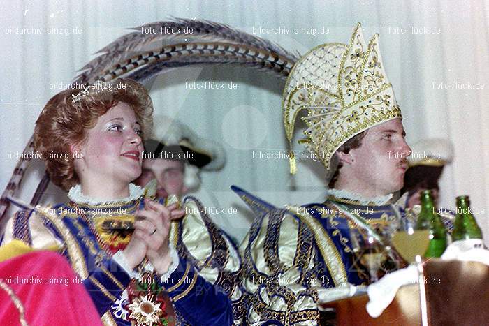 1980 Karnevals-Sitzung im Helenensaal Sinzig: KRSTHLSN-007586