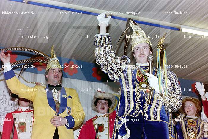 1980 Karnevals-Sitzung im Helenensaal Sinzig: KRSTHLSN-007591