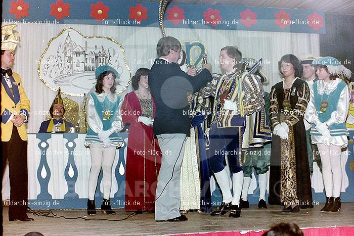 1980 Karnevals-Sitzung im Helenensaal Sinzig: KRSTHLSN-007599