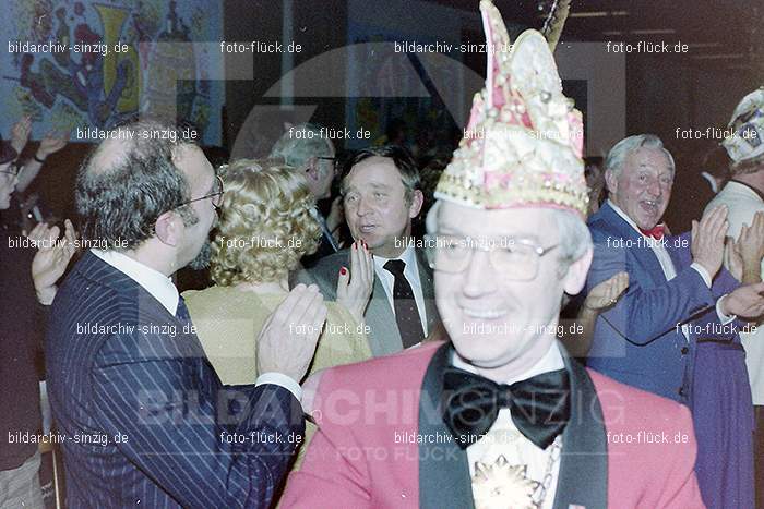 1980 Karnevals-Sitzung im Helenensaal Sinzig: KRSTHLSN-007605